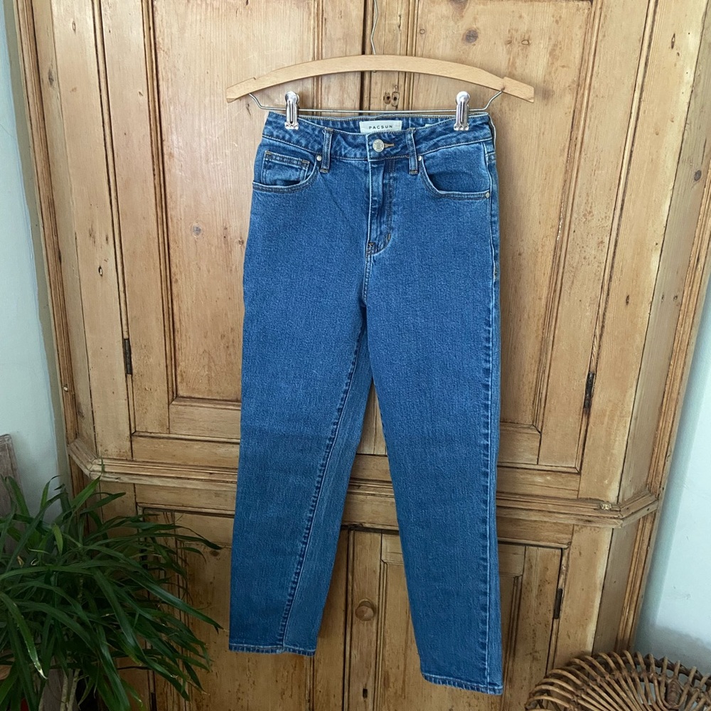 PacSun medium wash mom jeans, size 24”